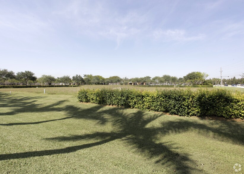 10800 Miramar Pky, Miramar, FL à vendre - Photo de l’immeuble – Image 2 sur 4