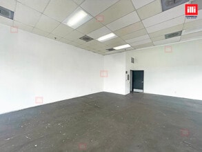 2101-2117 W Pico Blvd, Los Angeles, CA à louer Photo intérieure– Image 2 sur 2