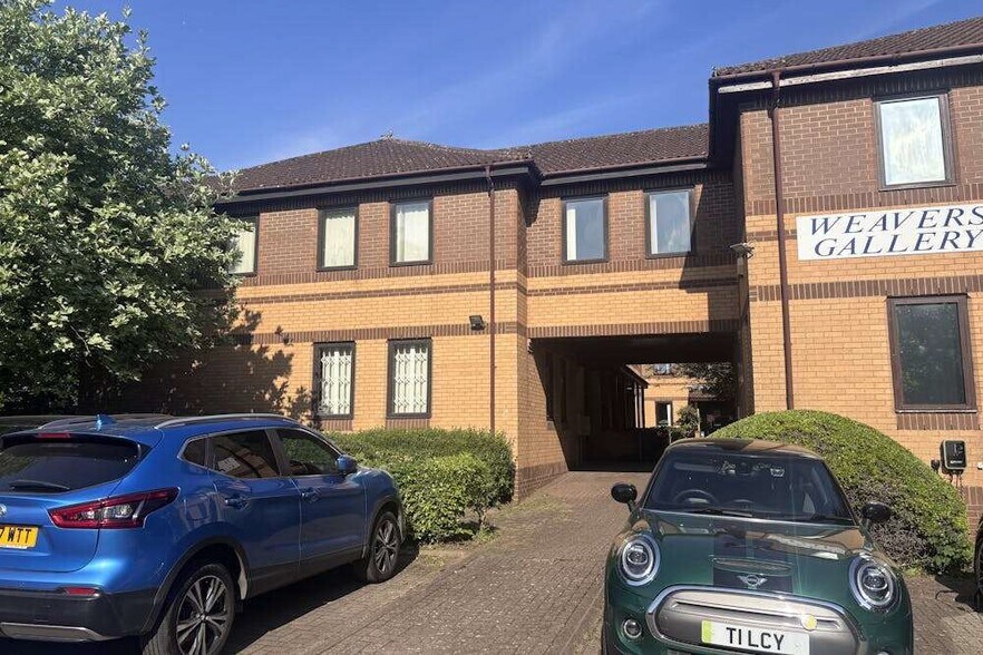 Midland Way, Thornbury à vendre - Photo de l’immeuble – Image 2 sur 3