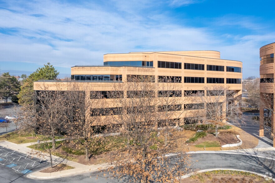 2440 Research Blvd, Rockville, MD à louer - Photo de l’immeuble – Image 1 sur 12