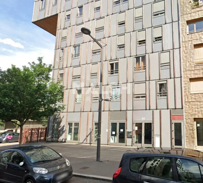 Local commercial dans Lyon à louer - Photo de l’immeuble – Image 1 sur 2