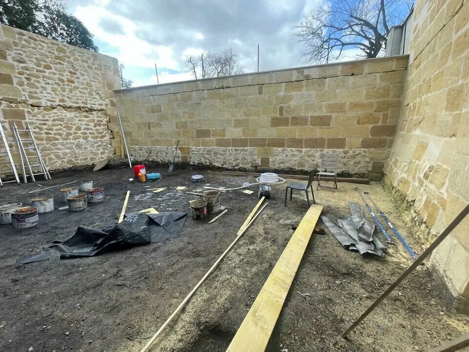 Local commercial dans Talence à louer Photo de la construction– Image 1 sur 13