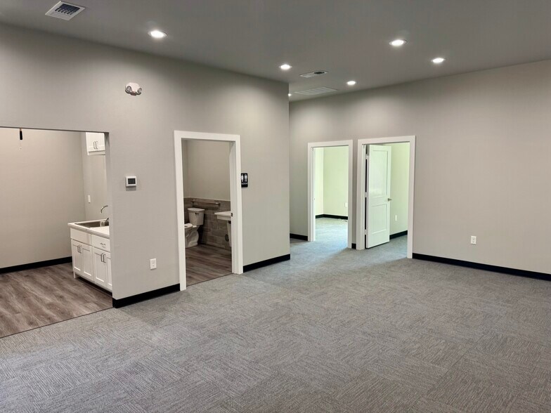 6426 Colleyville Blvd, Colleyville, TX à vendre - Photo de l’immeuble – Image 3 sur 7