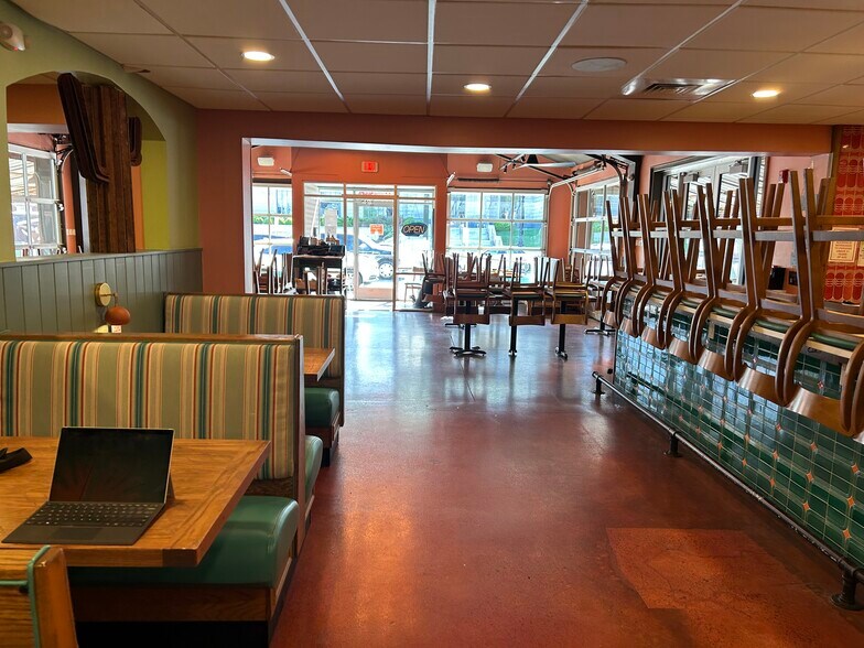 2015 Belmont Blvd, Nashville, TN à louer - Photo de l’immeuble – Image 2 sur 6