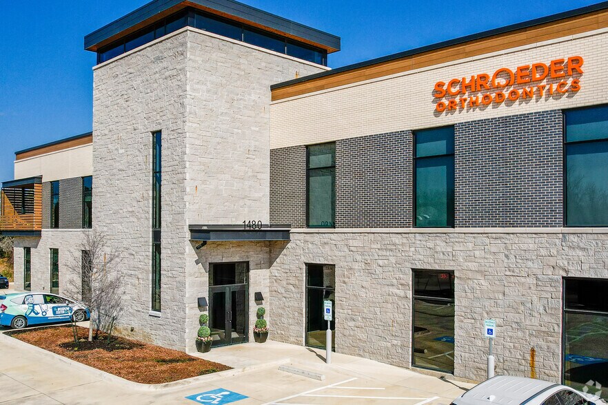 1480 Corporate Cir, Southlake, TX à louer - Photo de l’immeuble – Image 3 sur 5