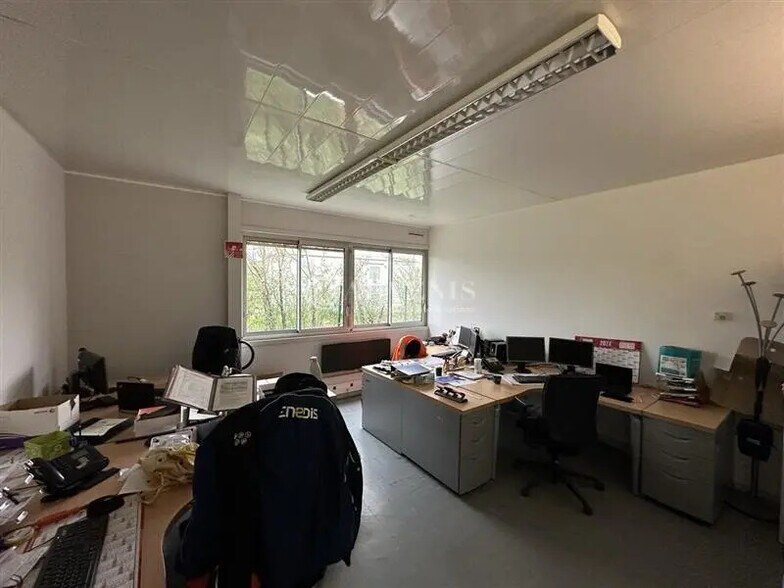 Local d'activités dans Vittel à vendre - Photo intérieure – Image 2 sur 8