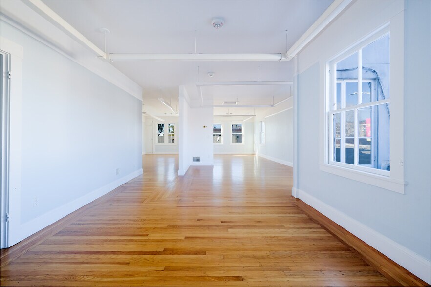 1057 Solano Ave, Albany, CA à louer - Photo de l’immeuble – Image 3 sur 6