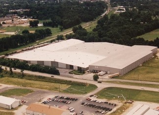 Plus de détails pour 1410 Veterans Ave, Vandalia, IL - Industriel/Logistique à louer