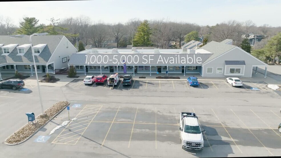7902-7916 Quivira Rd, Lenexa, KS à louer - Vidéo sur l’annonce professionnelle – Image 2 sur 17