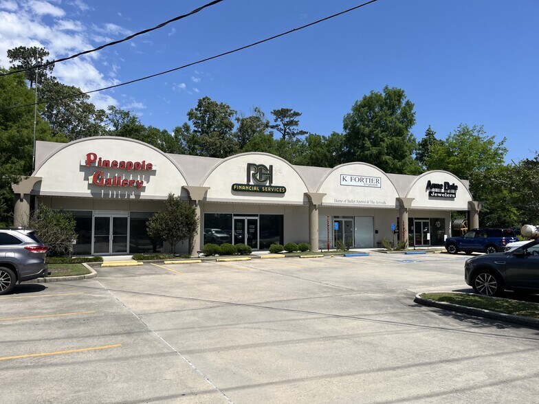 829 Asbury Dr, Mandeville, LA à vendre - Photo de l’immeuble – Image 2 sur 9