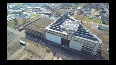 246-250 E Fourth St, Mansfield, OH à louer - Vidéo sur l’annonce professionnelle