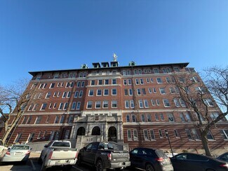 Plus de détails pour 610 N 4th St, Burlington, IA - Local commercial à vendre