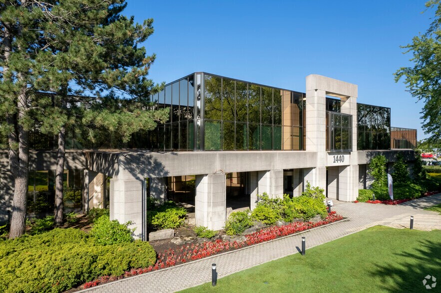 1440 Don Mills Rd, Toronto, ON à louer - Photo principale – Image 1 sur 4