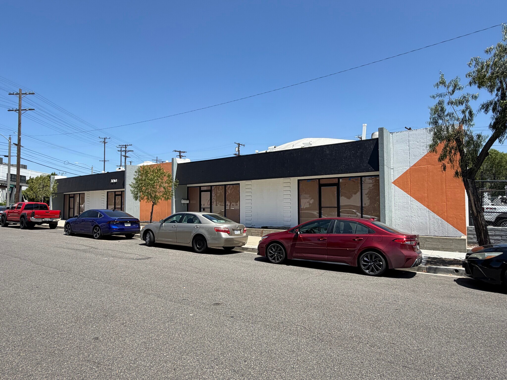 3014 Floyd St, Burbank, CA à louer Photo principale– Image 1 sur 3