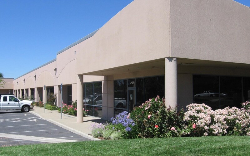 6253-6269 Southfront Rd, Livermore, CA à louer - Photo de l’immeuble – Image 2 sur 6