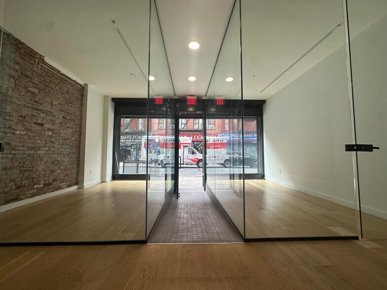 134 Orchard St, New York, NY à louer - Photo de l’immeuble – Image 2 sur 7