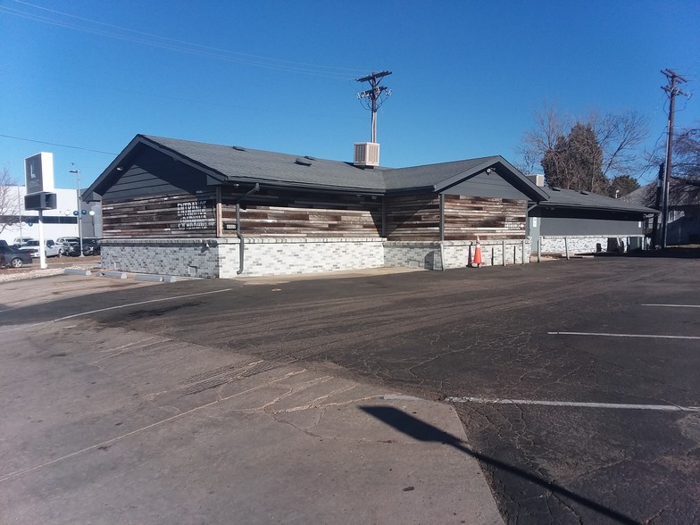 4400 E Evans Ave, Denver, CO à vendre - Photo principale – Image 1 sur 16