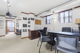 2545 Garfield Ave, Minneapolis, MN à louer Photo intérieure– Image 1 sur 16