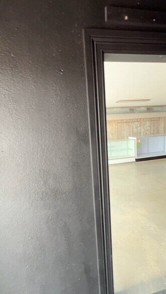 1710 Texas Ave, Texas City, TX à vendre - Vidéo sur l’annonce professionnelle – Image 2 sur 33