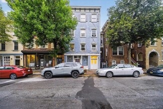 Plus de détails pour 89 Liberty St, Newburgh, NY - Local commercial à louer