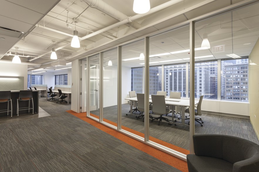300 S Wacker Dr, Chicago, IL à louer - Photo intérieure – Image 2 sur 29