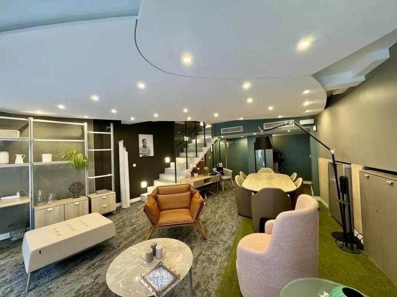 Local commercial dans Paris à vendre - Photo intérieure – Image 3 sur 10