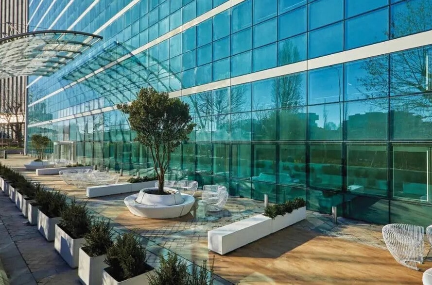 9 Quai Du Président Paul Doumer, Courbevoie à louer - Photo de l’immeuble – Image 3 sur 8