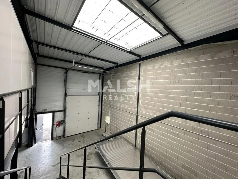 Local d’activités dans Genay à louer - Photo intérieure – Image 3 sur 7