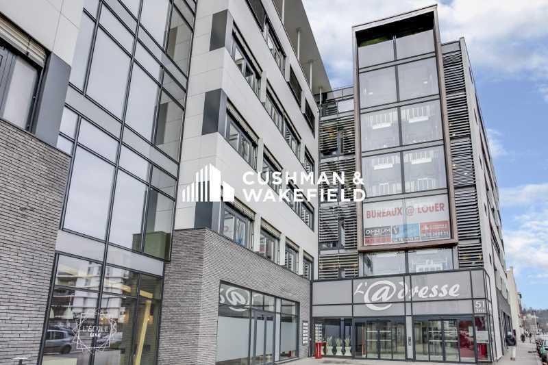 51 Rue De Saint-Cyr, Lyon à louer - Photo de l’immeuble – Image 2 sur 7