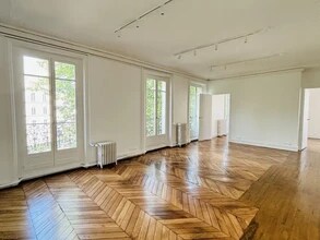 1 Boulevard Saint-Denis, Paris à louer Photo intérieure– Image 2 sur 7
