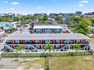 Plus de détails pour 1829 NW 2nd Ct, Miami, FL - Logement à vendre