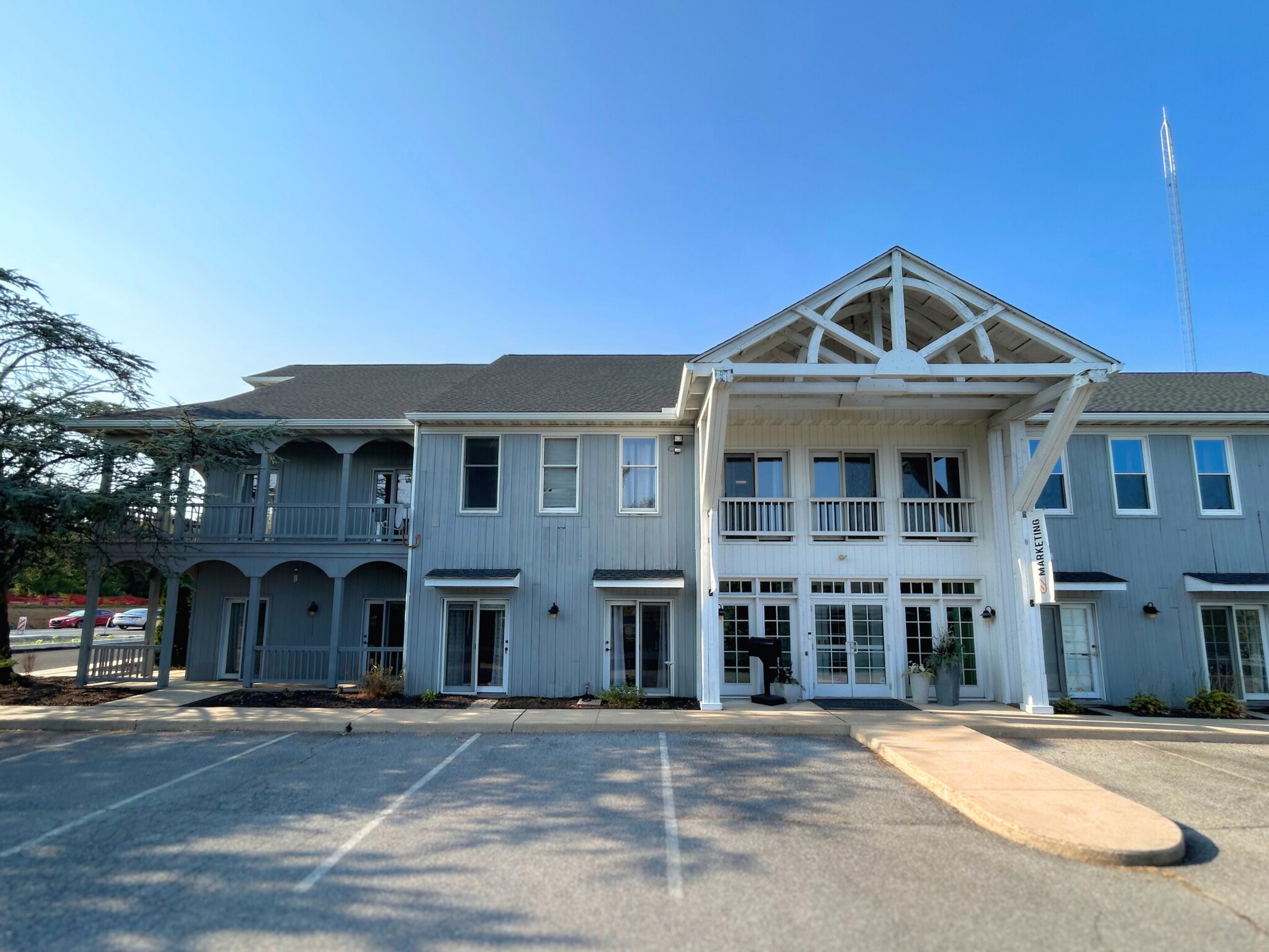 111 Centerville Rd, Lancaster, PA à louer Photo de l’immeuble– Image 1 sur 24