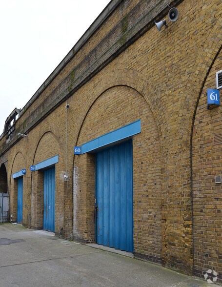 53 Parkside Business Estate, Londres à louer - Photo de l’immeuble – Image 2 sur 3