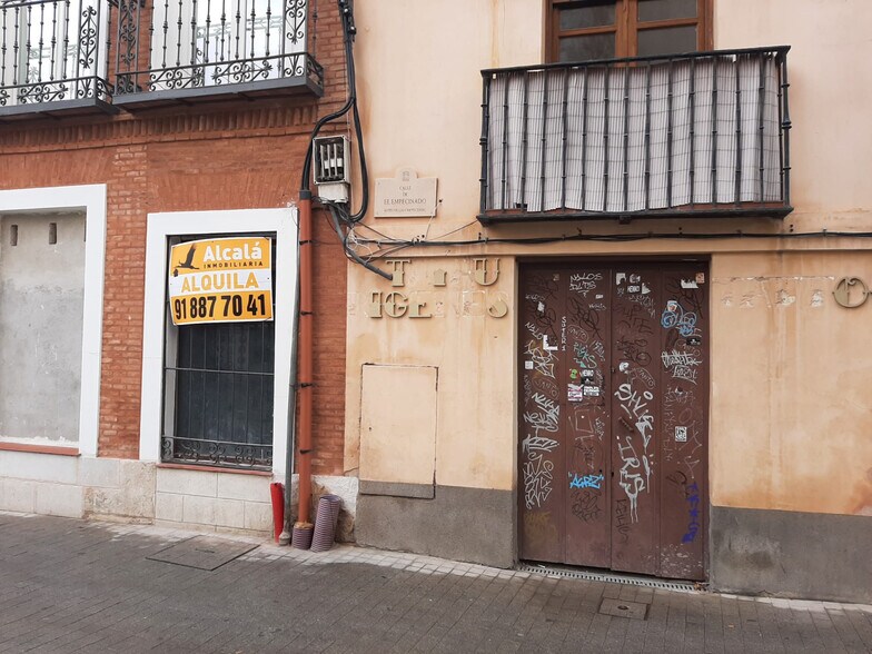 Local commercial dans Alcalá de Henares, Madrid à louer - Photo de l’immeuble – Image 3 sur 3