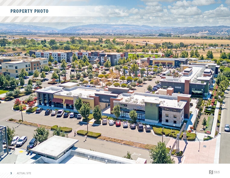 Republic Square at Livermore portefeuille de 8 biens à vendre sur LoopNet.fr - Photo de l’immeuble – Image 2 sur 13
