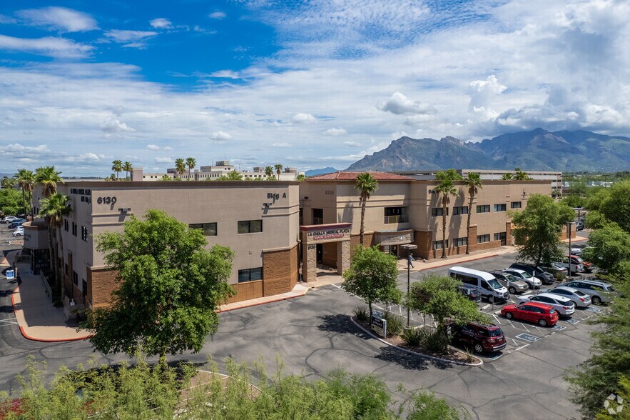 6130 N La Cholla Blvd, Tucson, AZ à louer - Photo principale – Image 1 sur 1