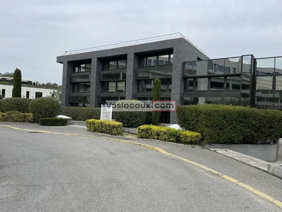 Bureau dans Valbonne à louer Photo de l’immeuble– Image 1 sur 6