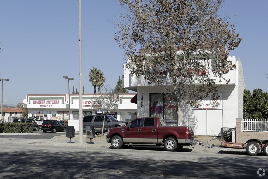 1565 Holt Ave, Pomona, CA à louer - Photo de l’immeuble – Image 3 sur 4