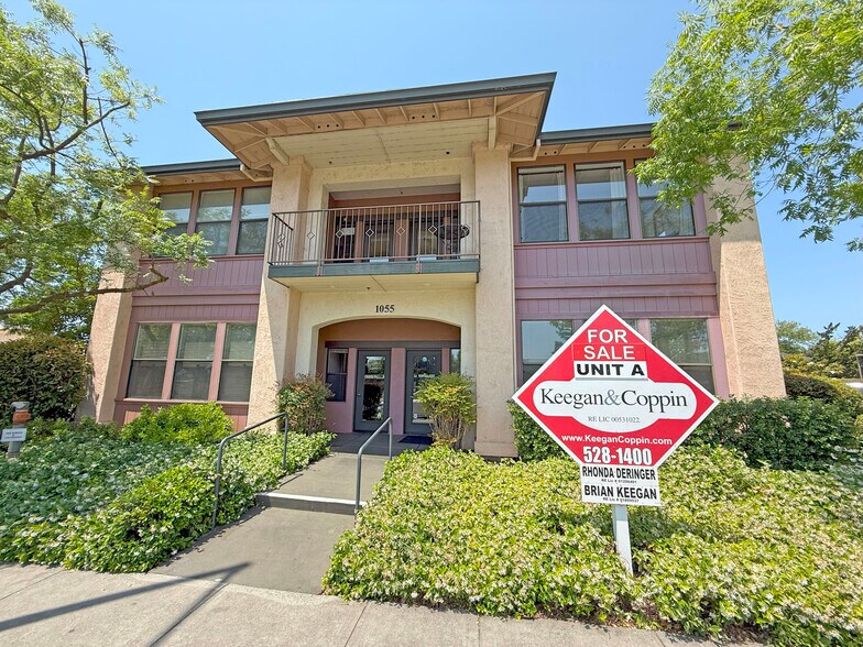 1055 Broadway, Sonoma, CA à vendre - Photo de l’immeuble – Image 1 sur 10