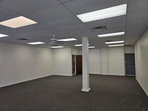 5800 Cornhusker Hwy, Lincoln, NE à louer Photo intérieure– Image 2 sur 5