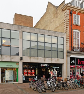 Plus de détails pour 15 Fitzroy St, Cambridge - Local commercial à louer