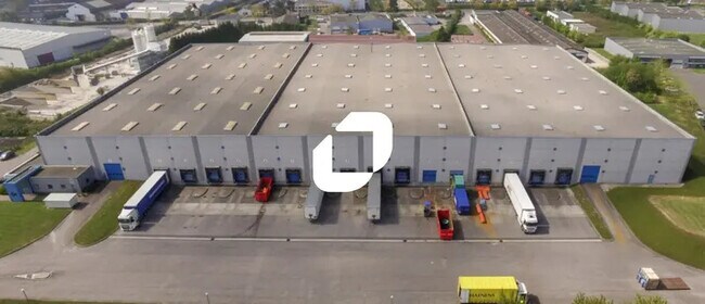 Plus de détails pour Industriel/Logistique à louer