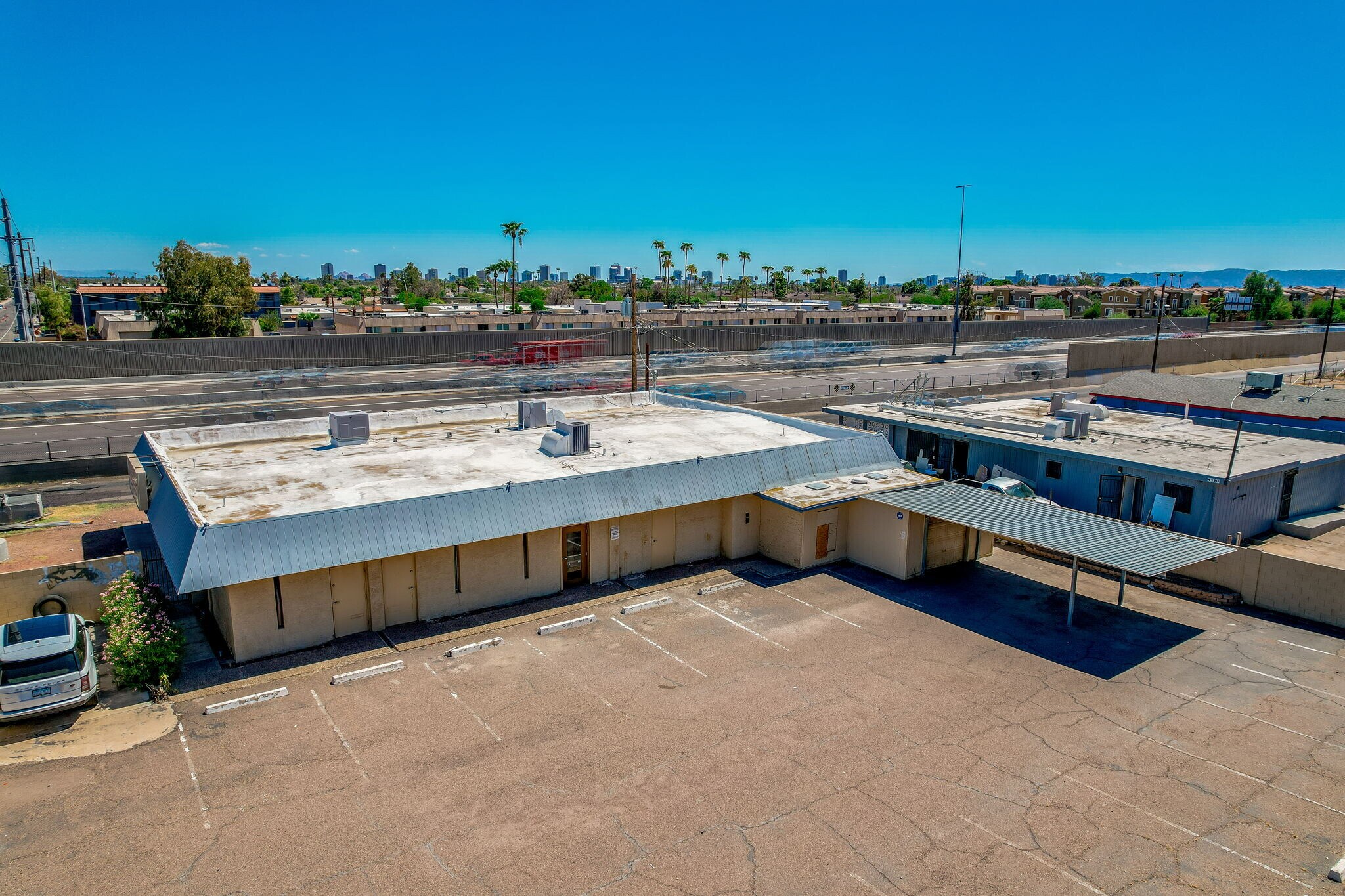4496 N Black Canyon Fwy, Phoenix, AZ à vendre Photo principale– Image 1 sur 51