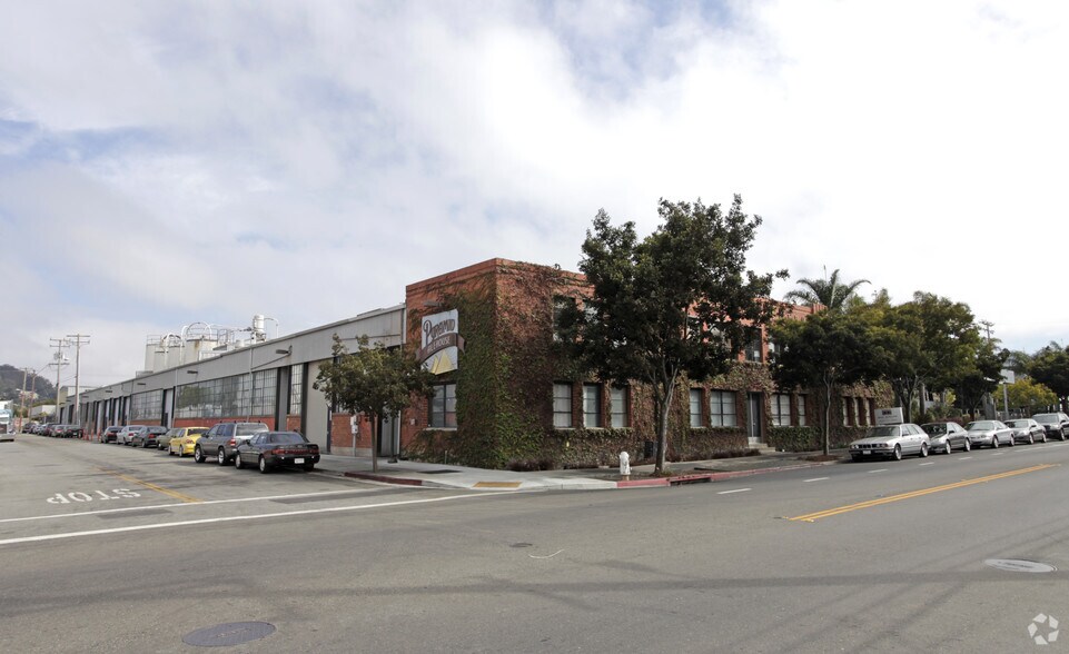 901 Gilman St, Berkeley, CA à louer - Photo principale – Image 1 sur 24