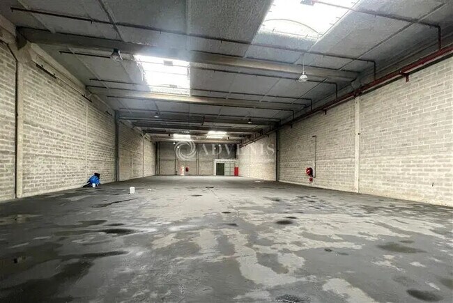 Plus de détails pour Industriel/Logistique à louer