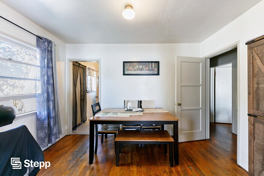 2409 Cedar Ave, Long Beach, CA à vendre - Photo de l’immeuble – Image 3 sur 17