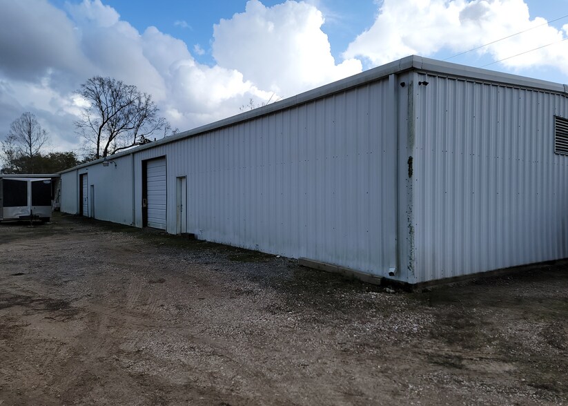 1171 S Main St, Lumberton, TX à louer - Photo de l’immeuble – Image 3 sur 13