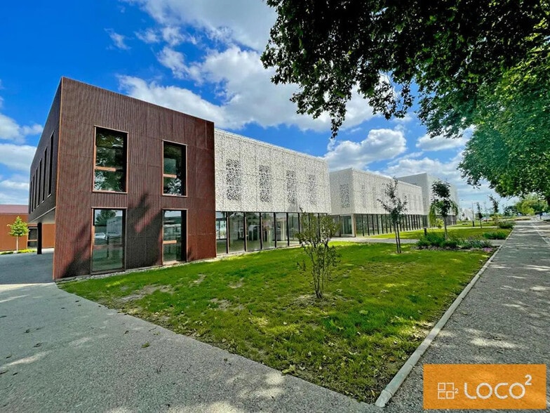 226 Avenue Des Pyrénées, Muret à louer - Photo de l’immeuble – Image 2 sur 16
