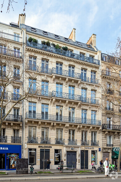 129 Boulevard Saint-Germain, Paris à louer - Photo de l’immeuble – Image 2 sur 2