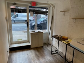 457 W 50th St, New York, NY à louer Photo intérieure– Image 2 sur 6